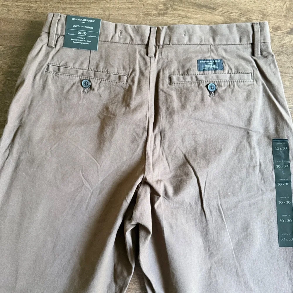 Banana Republic Lived-In Chino Athletic Fit Brown Pants 30x30 Tapered Leg NEW